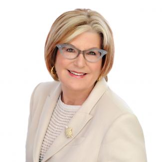 louise bradley photo